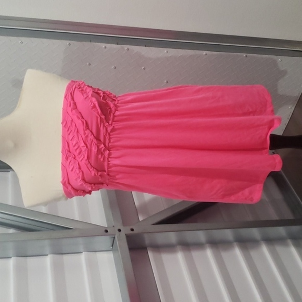 Pink strapless dress